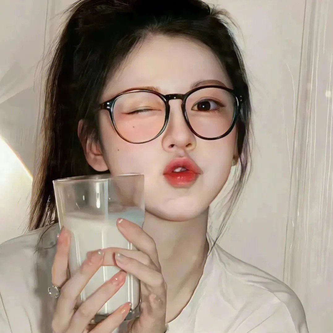 蠢爱三人行